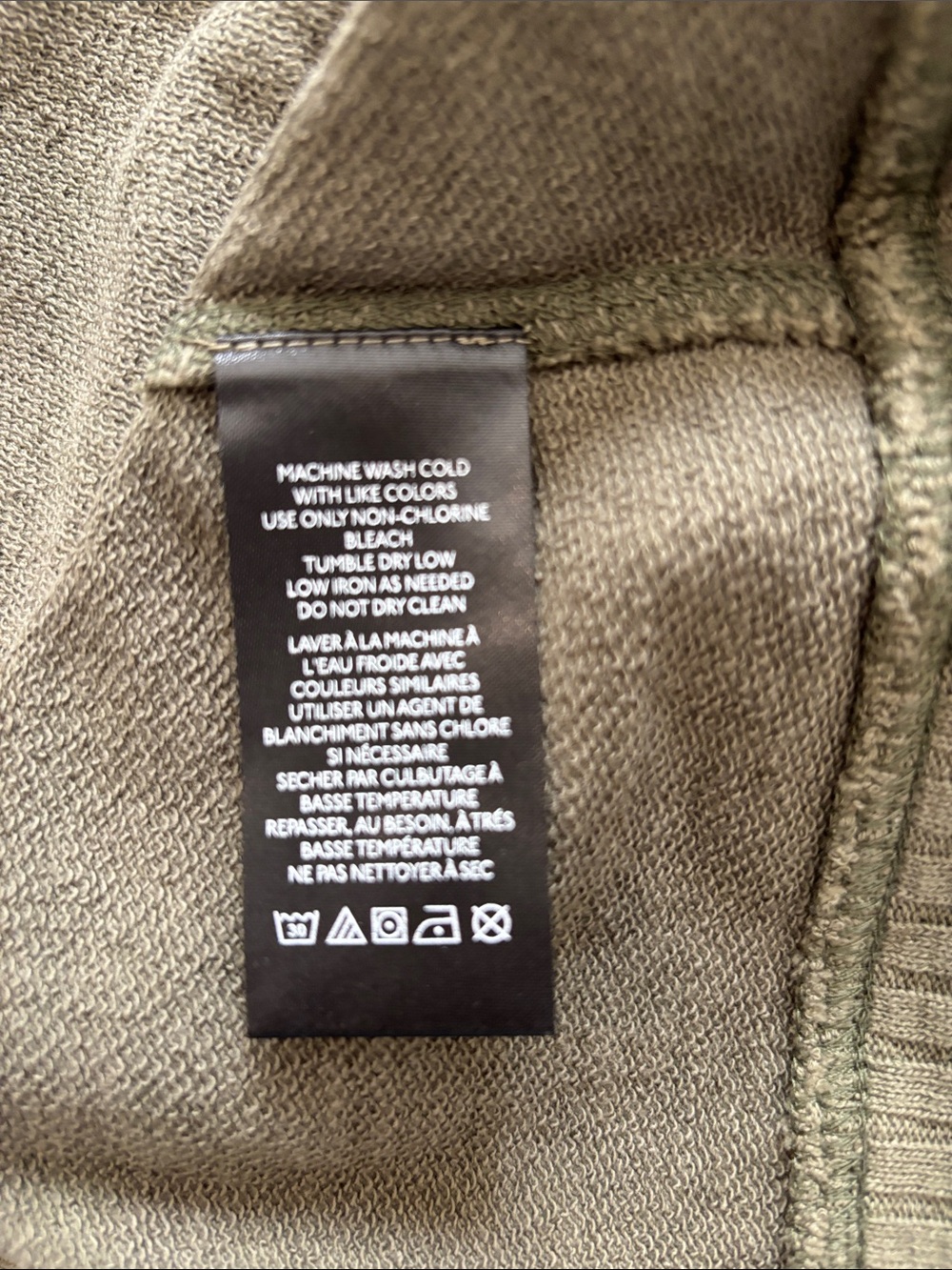Pilcro/Anthropologie V-Neck Graphic Flea Market Sweatshirt in Pine Size XL. NWT - Picture 10 of 11